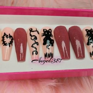 Press on nails handmade & kiss glue